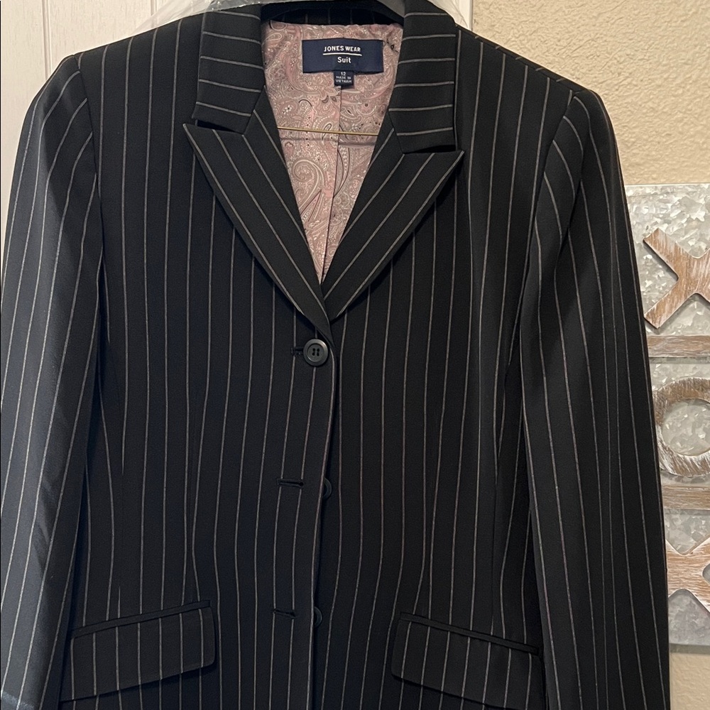 Jones New York Charcoal and Pink Pinstripe Pantsuit